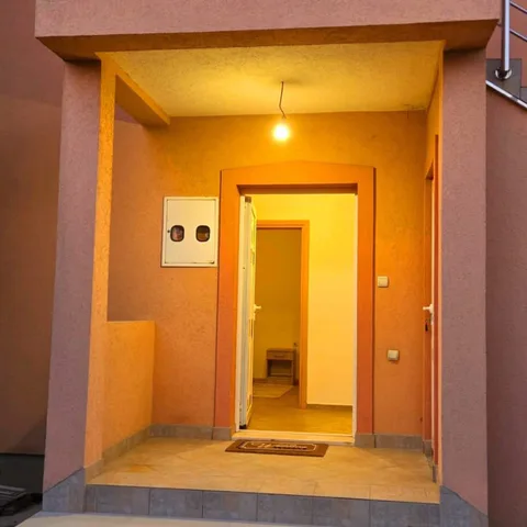 IZDAJE SE JEDNOSOBAN STAN – DONJA GORICA, PODGORICA - slika 3